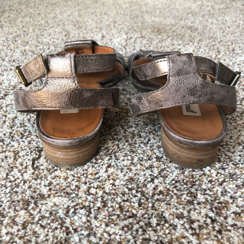 Paul Green Metallic Bronze Strappy Coastal Resort Comfort Sandals Women Size 7.5 - Picture 10 of 10